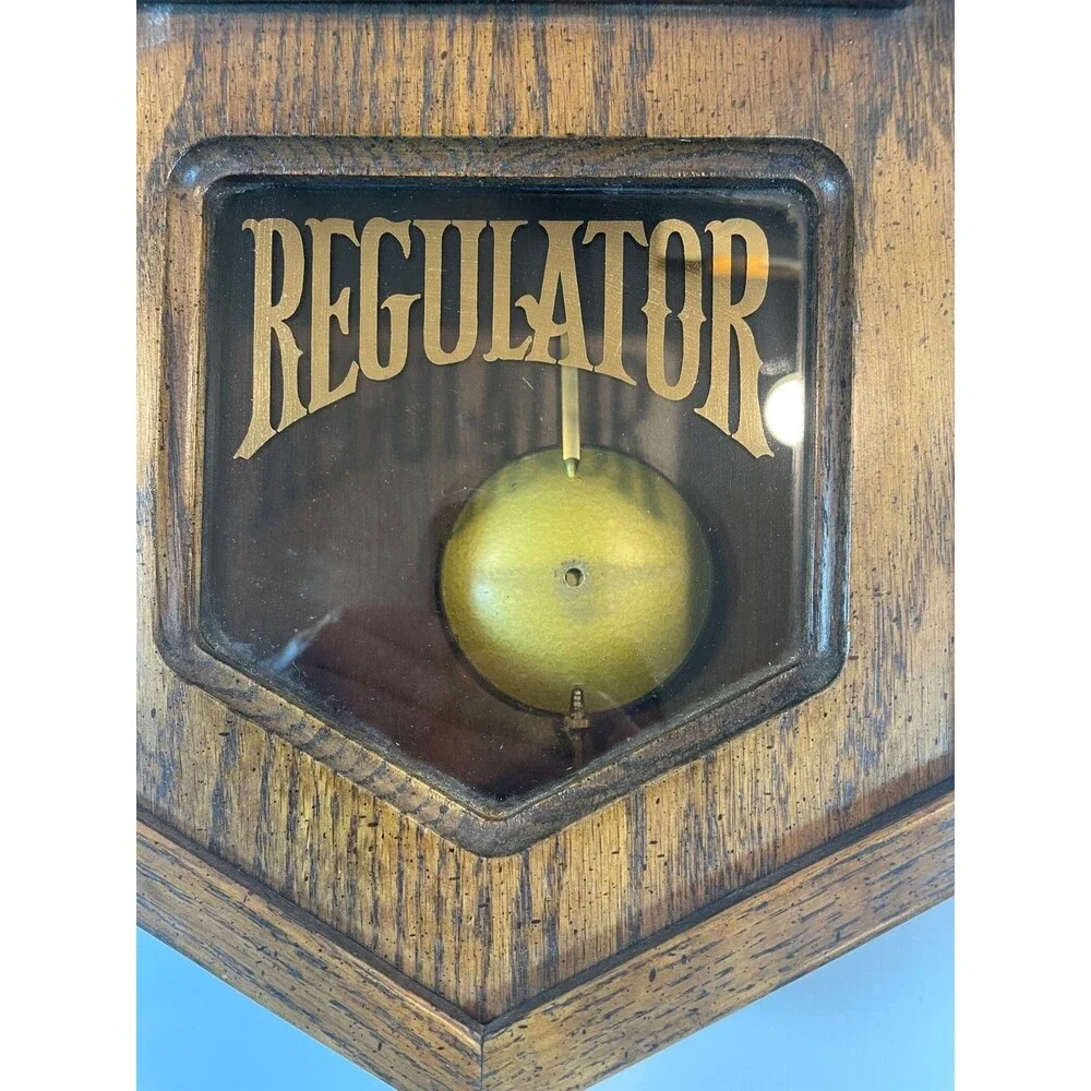 Howard Miller Regulator Wall Clock Chimes Mechanical Key 612-533 Honey Oak Works